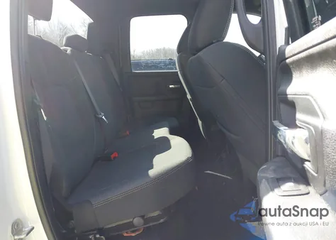 2022 Ram 1500 Classic Warlock 4X4 6'4 Box from USA, damaged, VIN 1C6RR7GG6NS182380